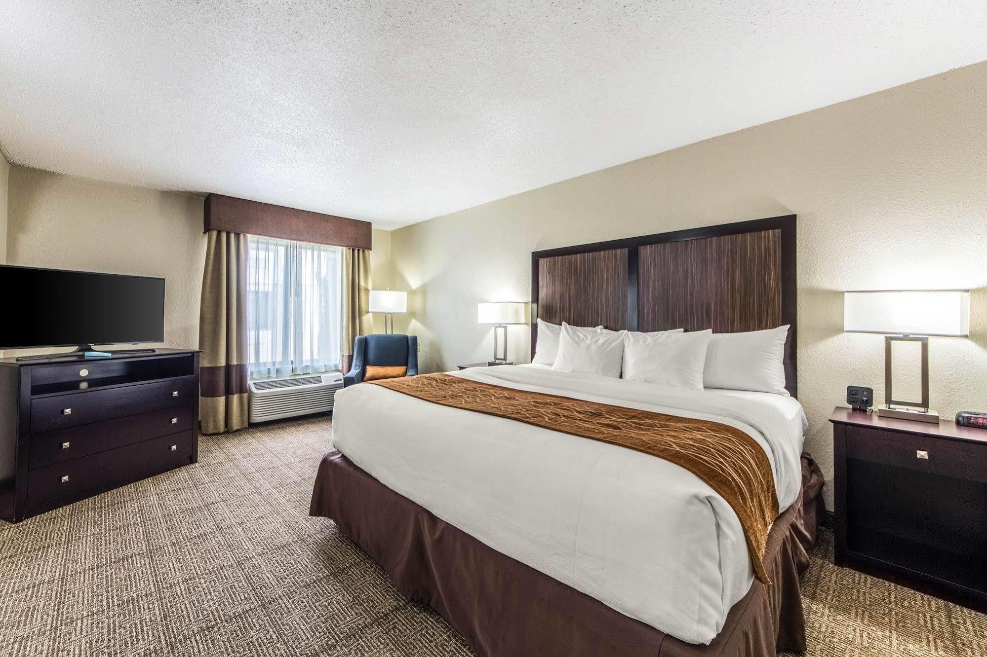 Comfort Inn Dallas Park Central Eksteriør bilde